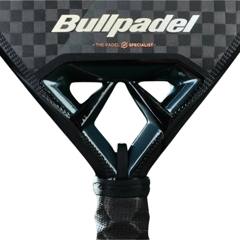 Bullpadel Vertex 04 Hybrid 25 Padel Racket